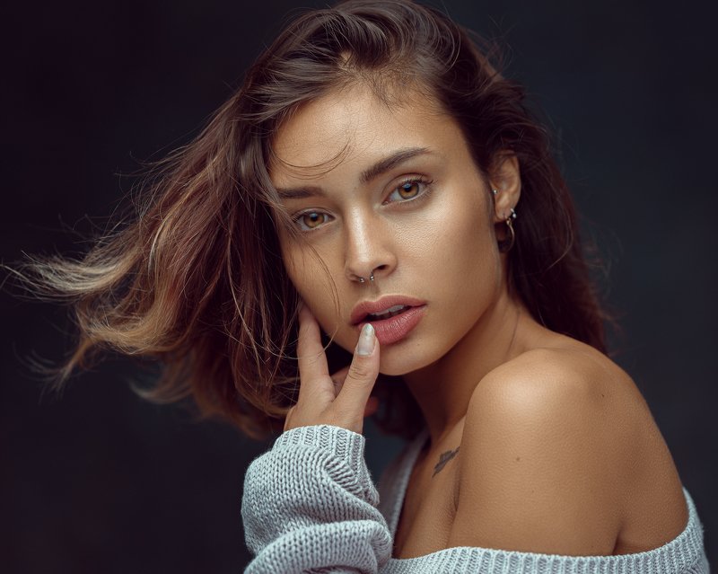 woman, girl, model, beautiful, young, portrait Lyndaphoto preview