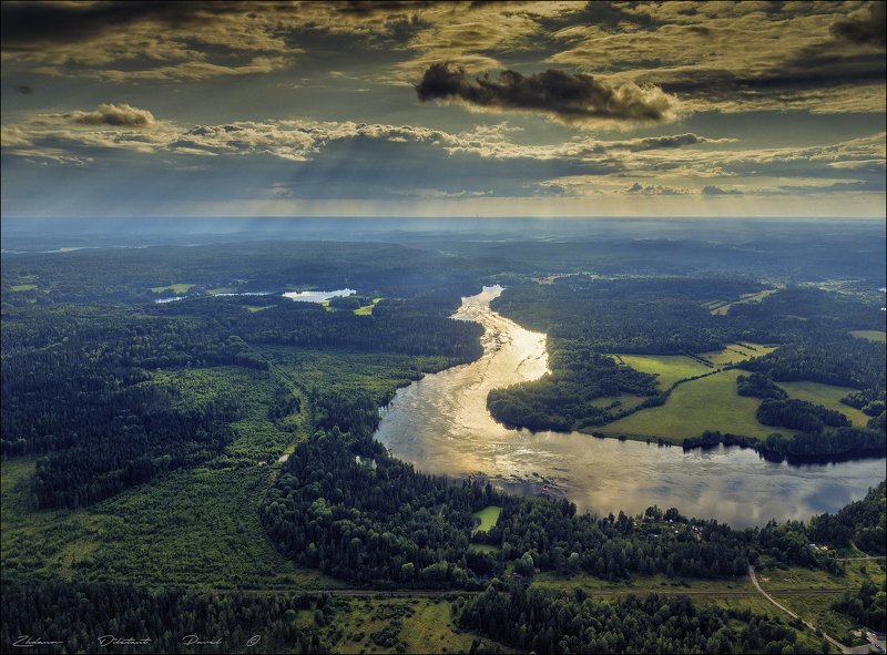 ленинградская область_выборгский район_река вуокса_июль_лес_вода_зной_небо_облака Знойный пейзаж.photo preview