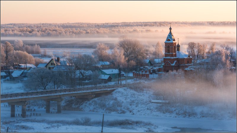 Утро раннее разбудитphoto preview