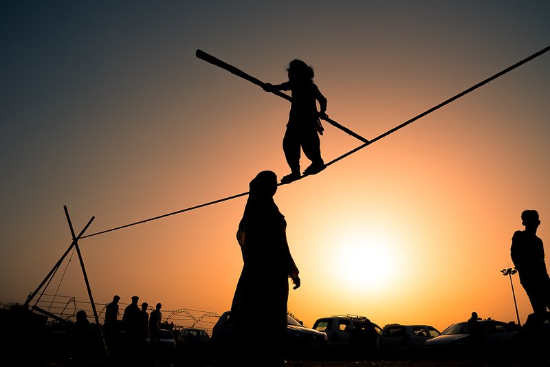 life street Life is a game of balancingphoto preview