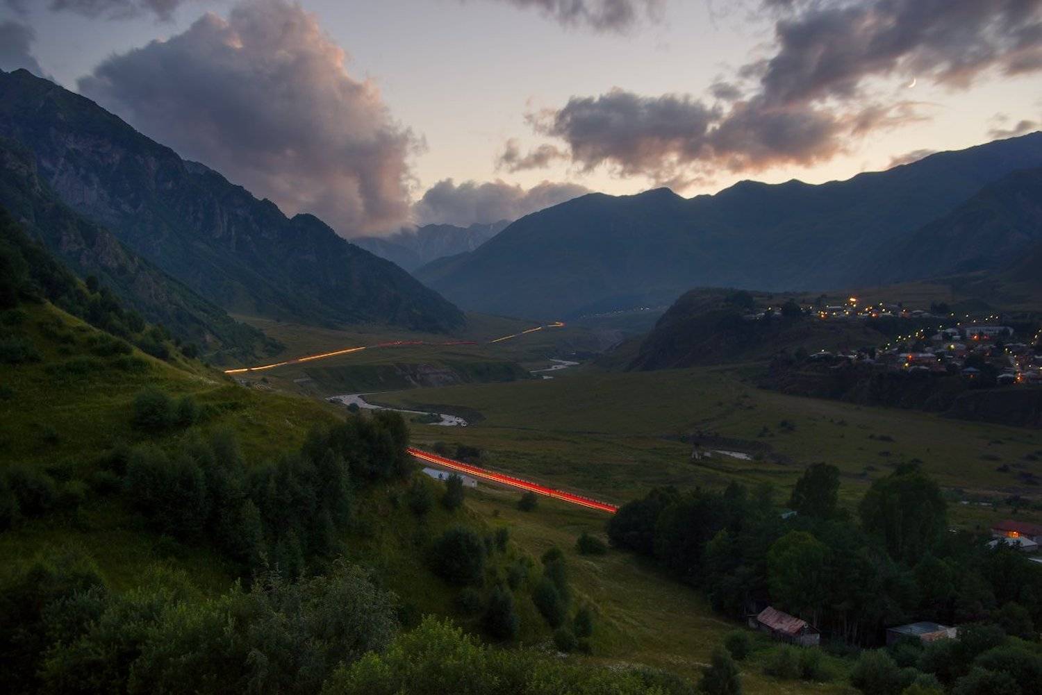 On the roads of Georgia.. Автор: Романский Владимир (NikonZoom) , Романский Владимир (NikonZoom)