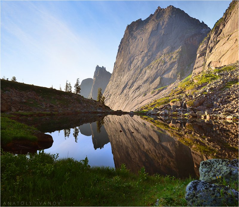 ергаки, западные саяны, озеро черное Утреннее зеркало Черного озераphoto preview