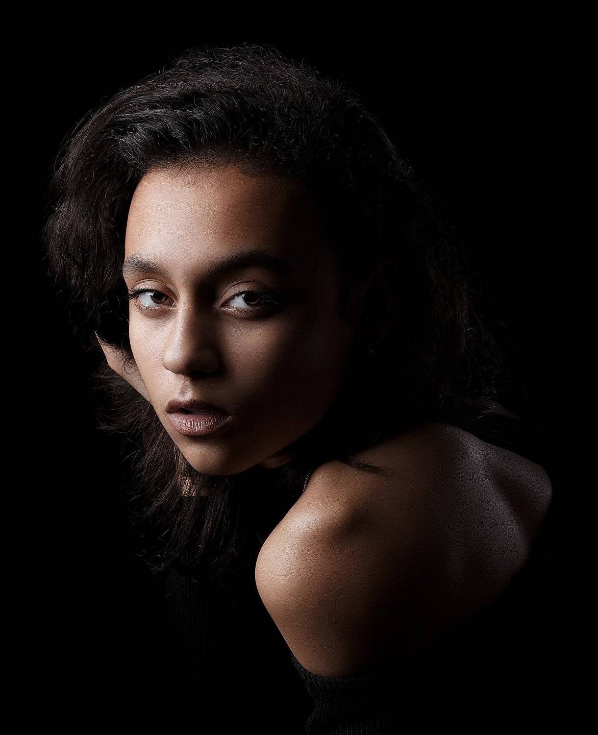 Sade. Автор: Максим Царь , Максим Царь