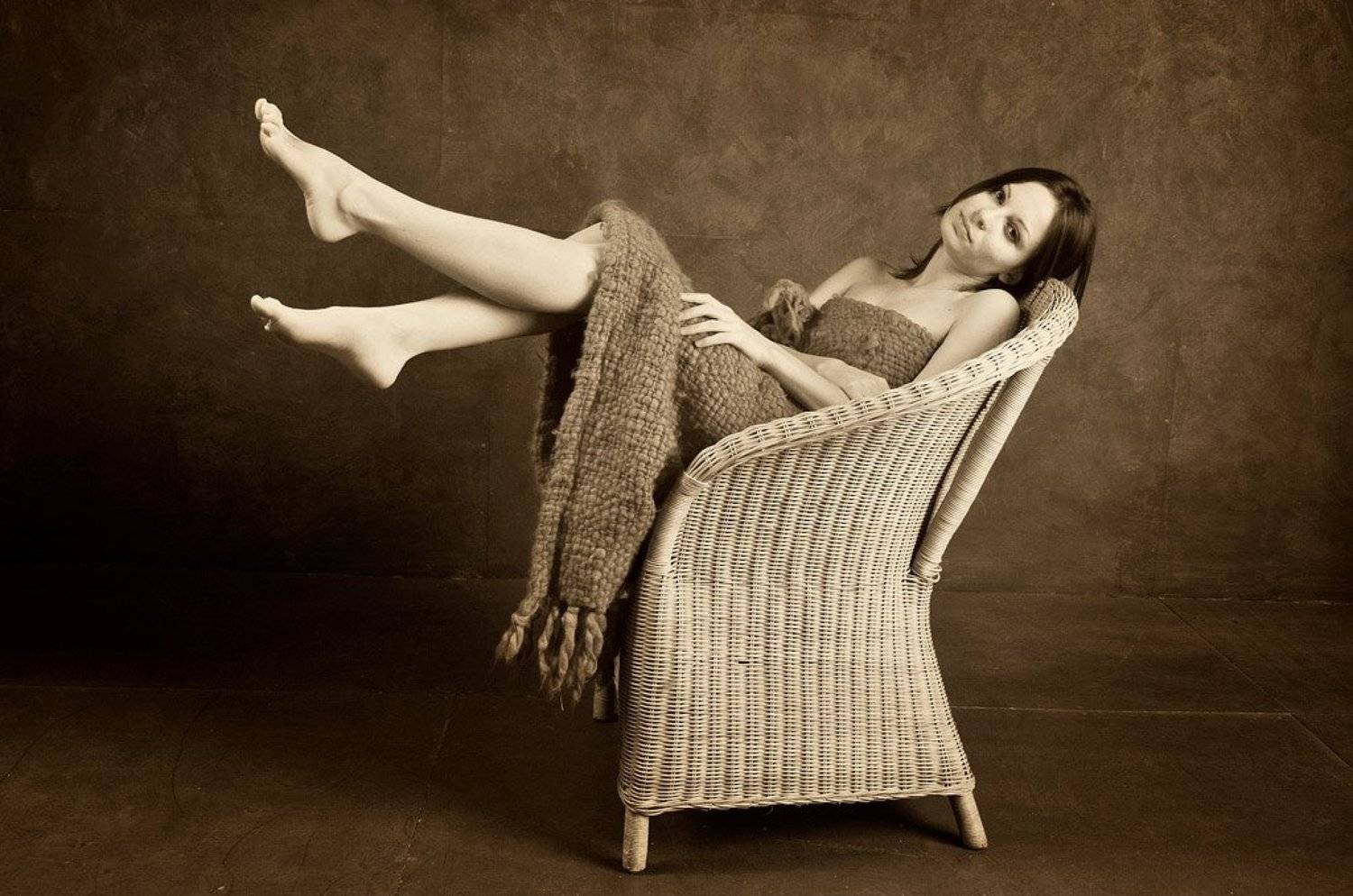 равновесие девушка стул, Борис Никитин