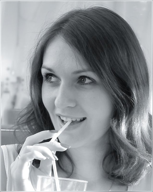 портрет девушка катрин глаза улыбка волосы photo preview