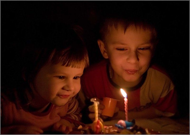 дети торт свечи День рожденияphoto preview