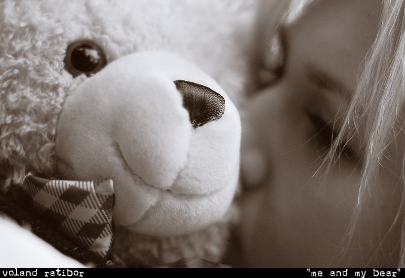 girl, bear, portrait, depression Я и мой медвежонок. Драма и комедияphoto preview