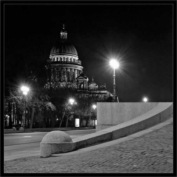 Петербургская, ночная, квадратная.... Автор: Kirill Shapovalov петербург, исакий, ночь, весна, Kirill Shapovalov