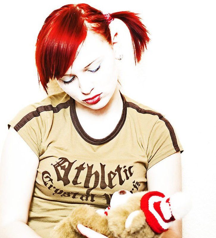 портрет, высокий ключ Портрет любимой сестрыphoto preview