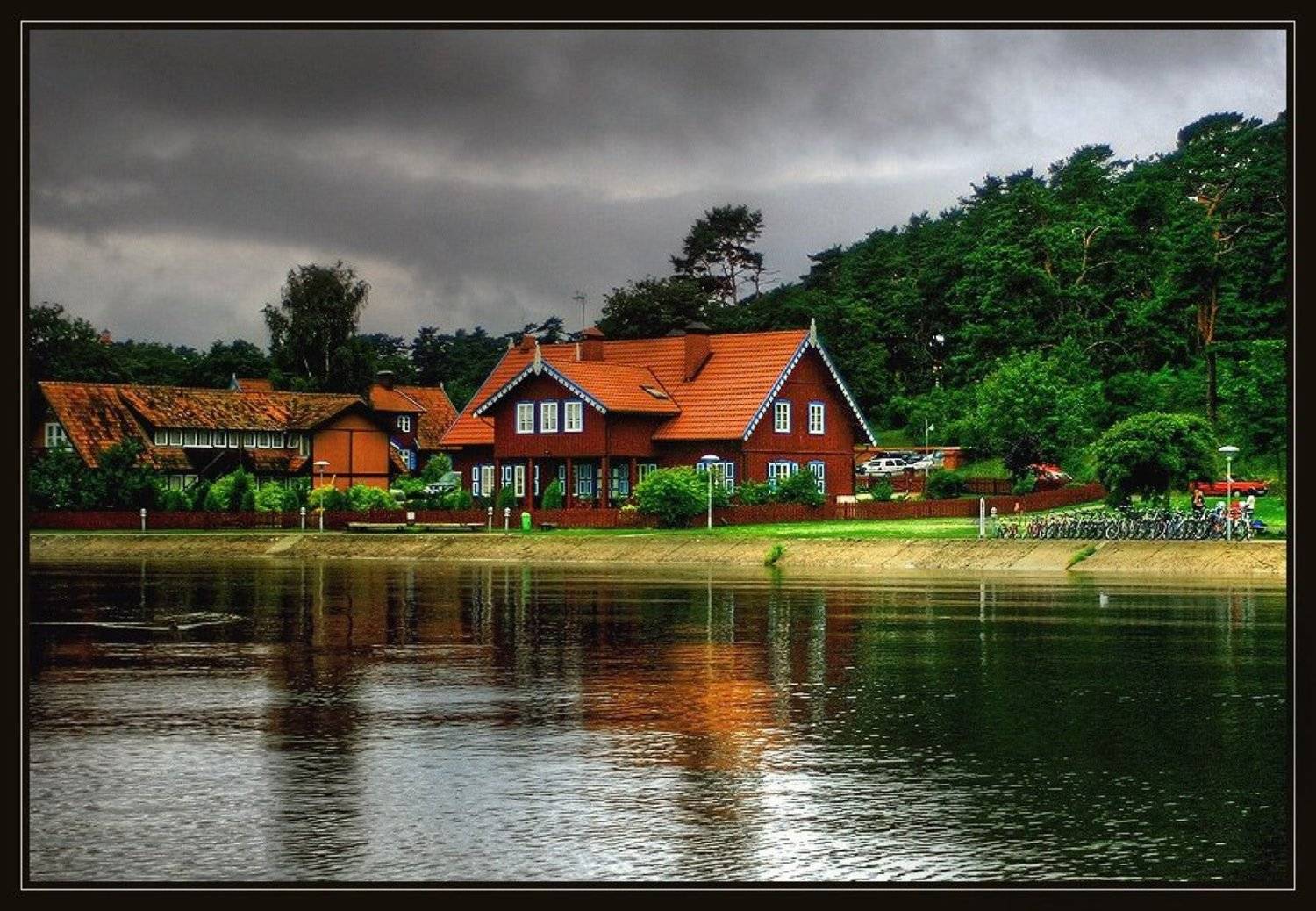 Домин на берегу моря... Автор: Gennadi море...нида..., Gennadi