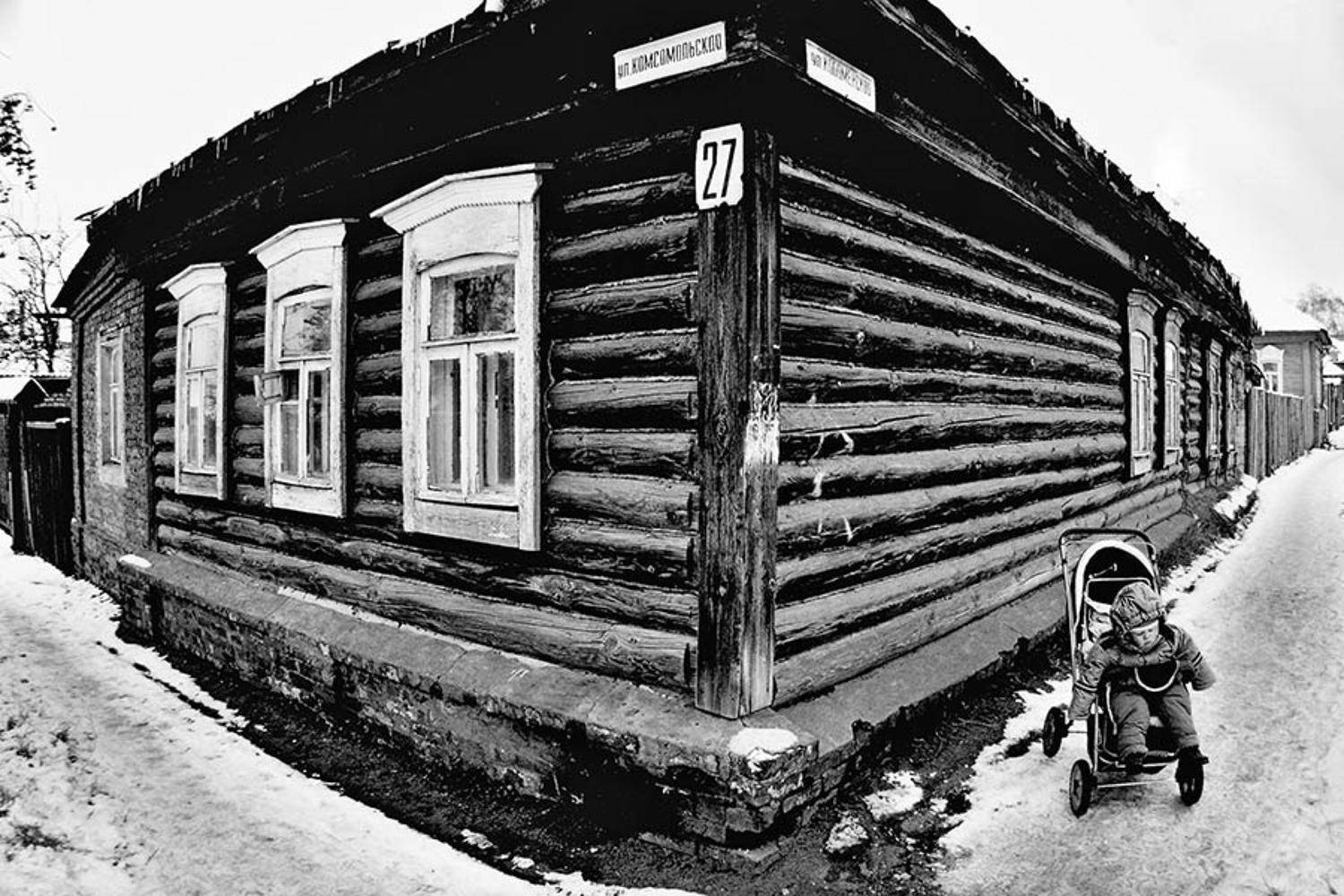 Город_На углу. Автор: morvi , morvi