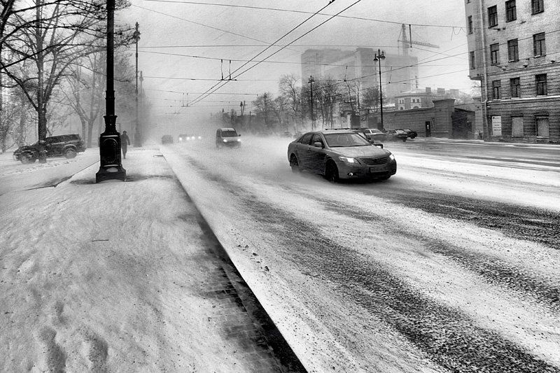 опять пурга на белом светеphoto preview