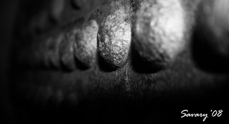 точки, выпуклости, bw, черно-белое strange thingphoto preview