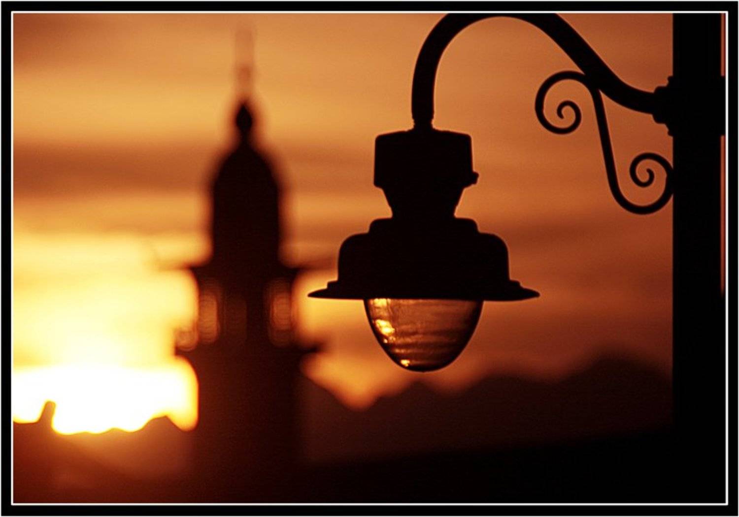 Наступает время фонарей. Автор: Байдалов Павел , Байдалов Павел