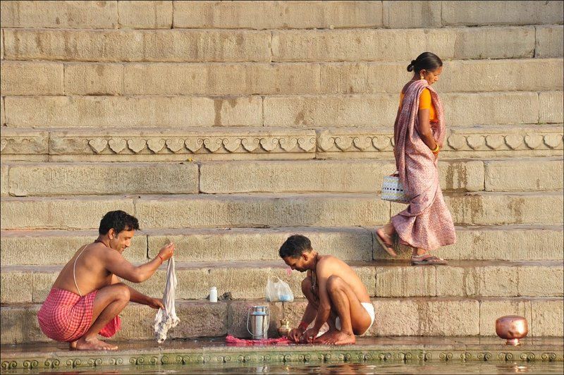 варанаси, каши, индия, ганг Просыпающийся город Варанасиphoto preview