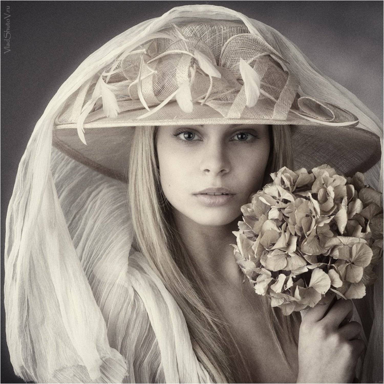 ***. Автор: Vlad Shutov , Vlad Shutov