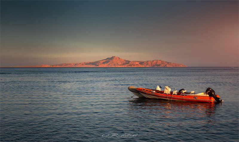 Остров Тиран photo preview