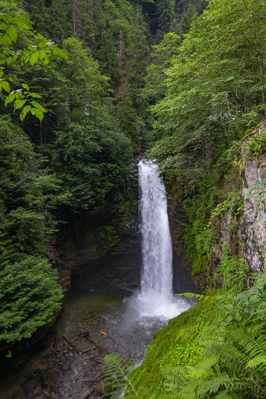 storm creek valleyphoto preview