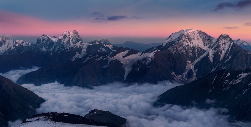 Большой Кавказкий хребетphoto preview