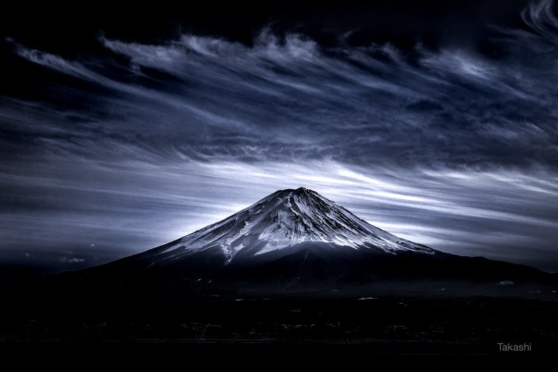 Fuji,Japan,mountain,clouds,cirrus cloud, snow,blue ink Cirrus cloudphoto preview