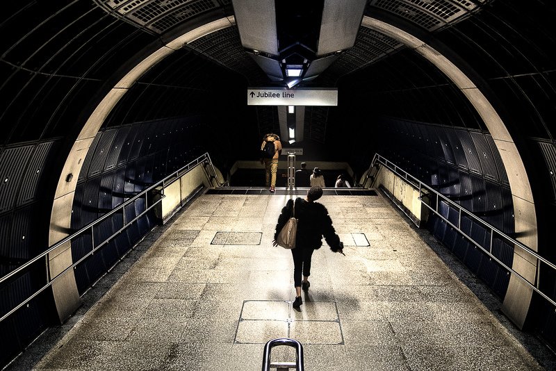 street photography yourshot instagram london Jubilant walkphoto preview