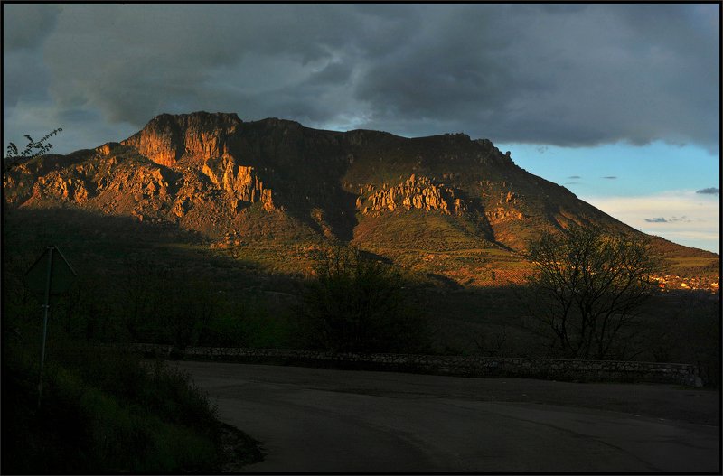 Летний вечер на Демерджиphoto preview