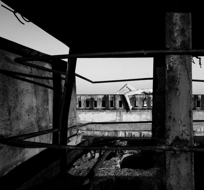 Этюд с дымоходомphoto preview