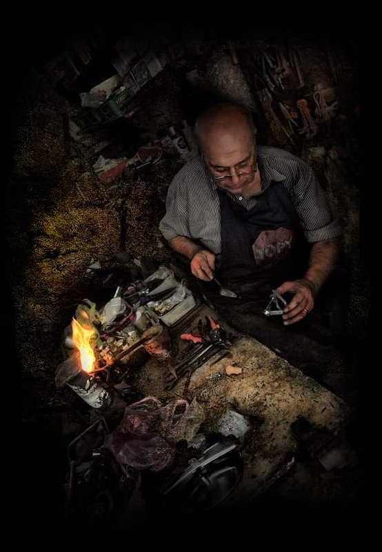 Старый лудильщик из Назаретаphoto preview