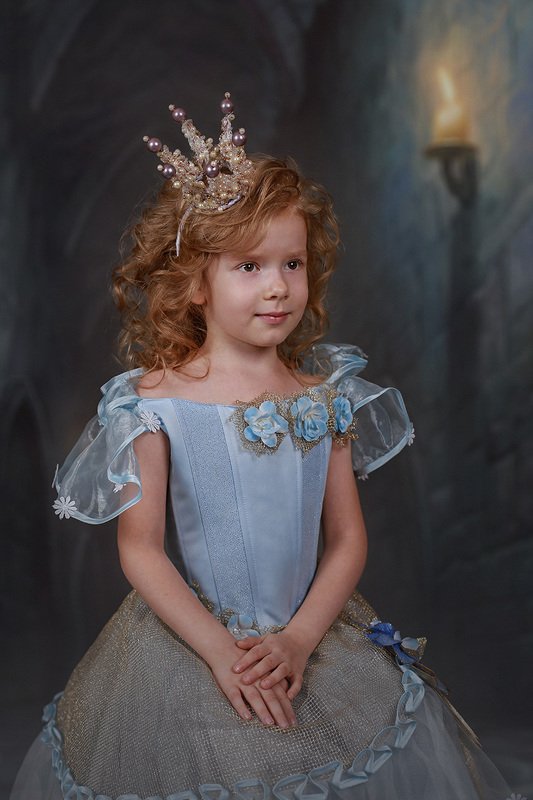 дети портрет сказка девочка золушка Золушкаphoto preview