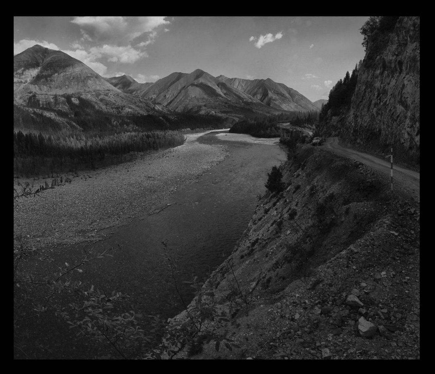 "Желтый прижим" по дороге в Оймякон. Автор: Alex Lee якутия, желтый прижим, Alex Lee