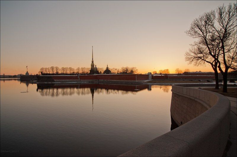 Весенним вечером на Петроградской стороне.photo preview