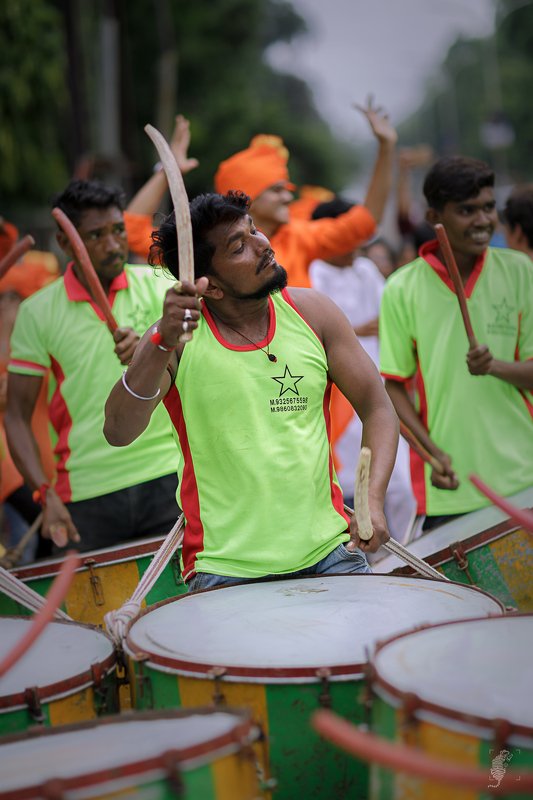 #india #canon #ganeshfestival #drums #player #candid #street #male The Joy of the artistphoto preview