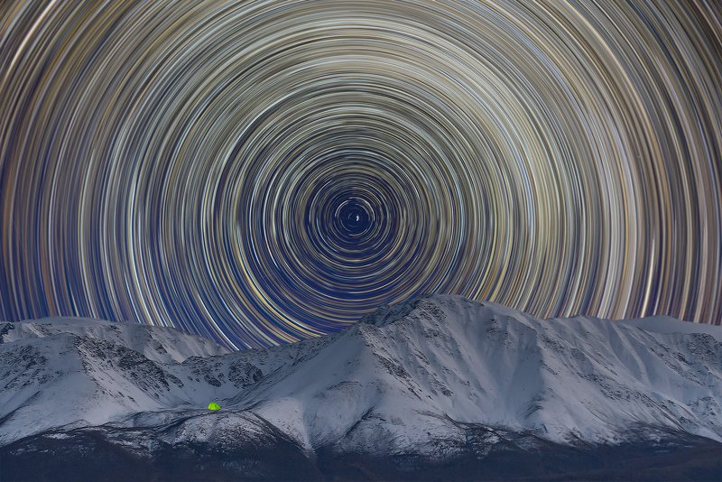 алтай, звёздные треки, ночь, горный алтай Вид на Северо-Чуйскийphoto preview