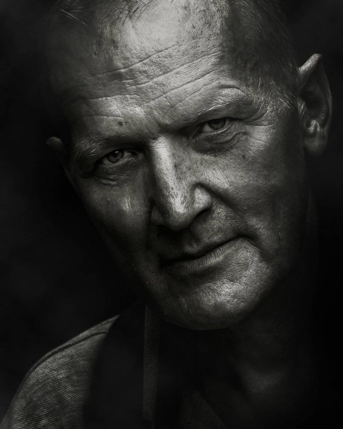 Железный. Автор: Валерий Субачев , Валерий Субачев