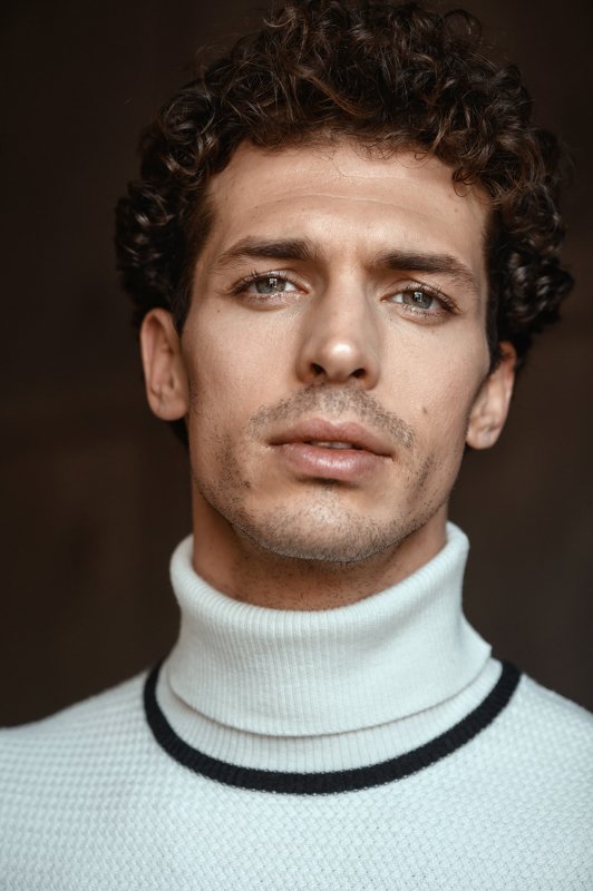 portrait, color, man, studio Jivagophoto preview