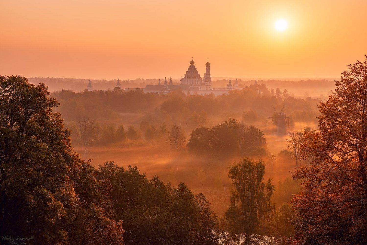 истра, новый иерусалим, московская область, подмосковье, золотая осень, осень, рассвет, туман, утро, Николай Сапронов