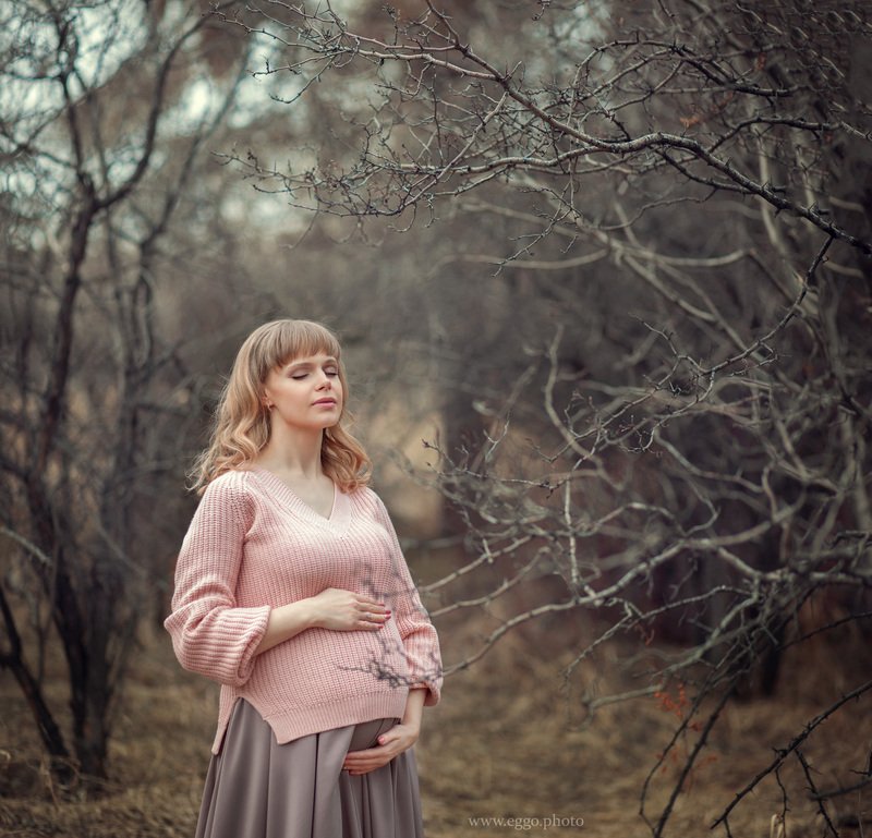 беременность, в ожидании, осень, весна, безмятежность, кусты photo preview