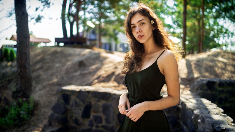 лето, осень, красота, красивая, девушка, модель, зелень, зеленый, цвет, фон, платье, казуальная, фотография, ромашка, цветок, волосы, длинные, дача, отдых, любительское, утро, солнце, рассвет, день, натуральная, нежность, чувственность, женственность, люб Последний день летаphoto preview