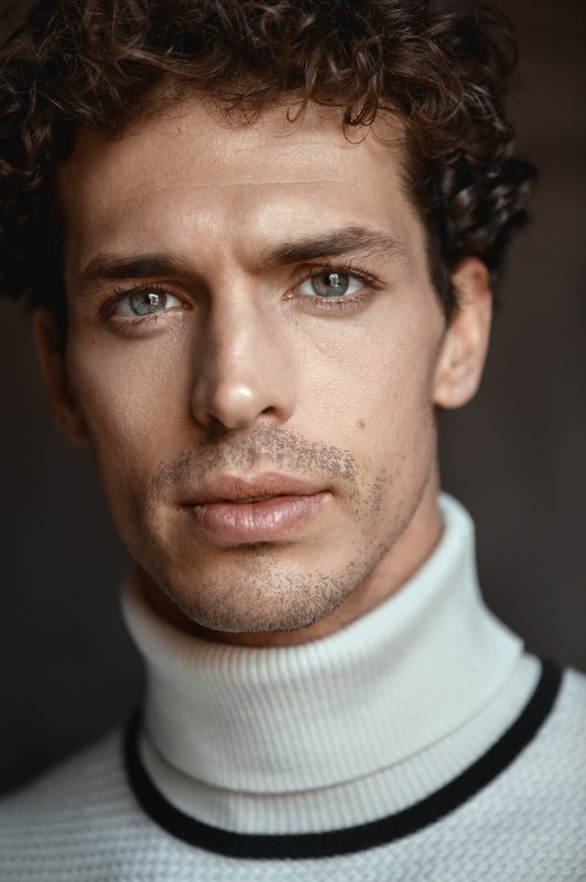 portrait, color, man, studio Jivagophoto preview