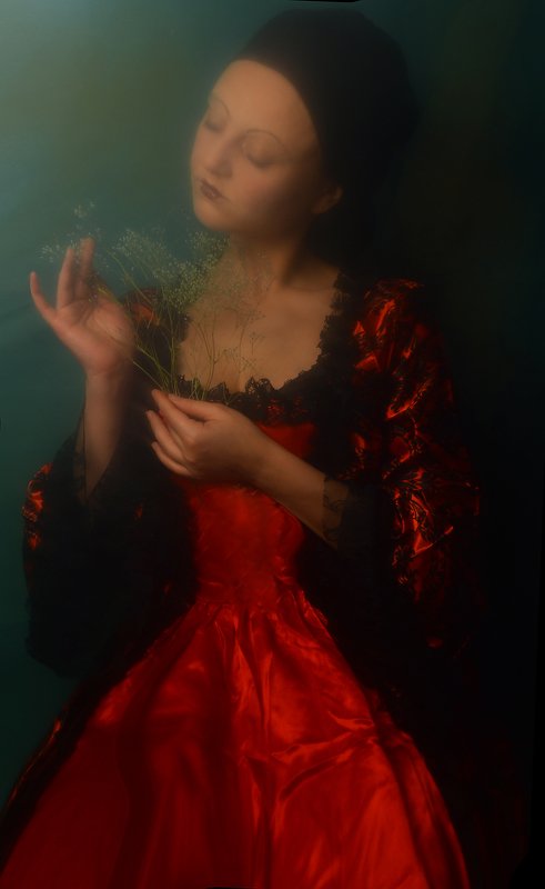 Очарованная Мадоннаphoto preview