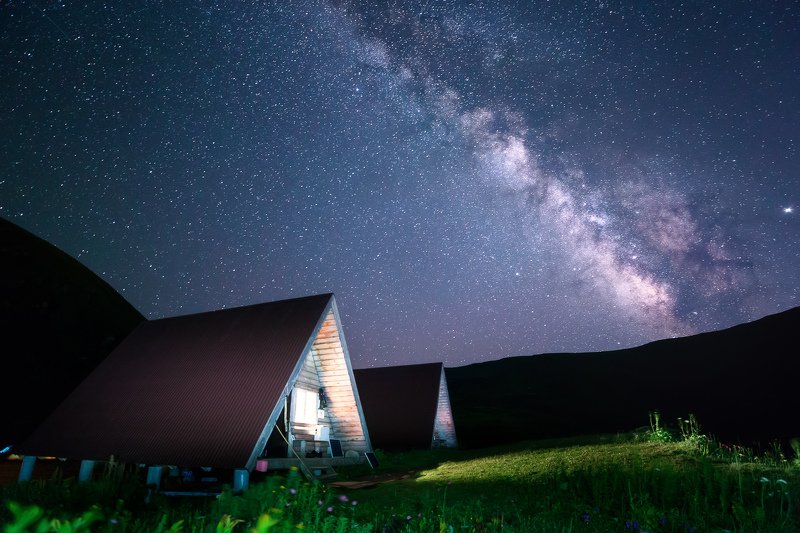 Сочи, горы, пейзаж, Красная Поляна, Бзерпский карниз, горы, лето, ночь, млечный путь Под звездной крышейphoto preview