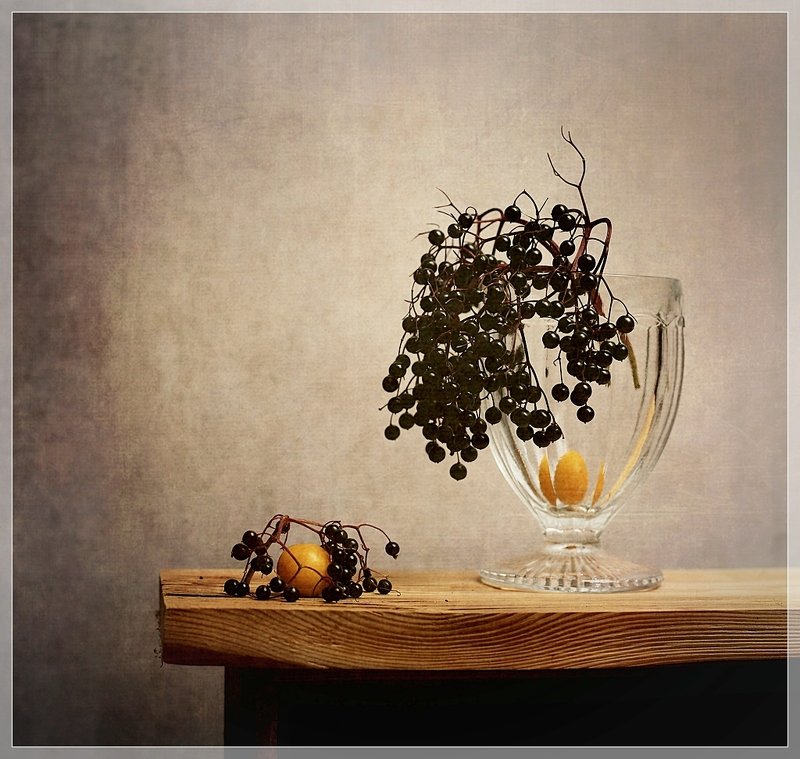 ... z czarnym bzemphoto preview