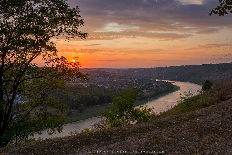 #landscape #nature #scenery #forest #wood #autumn #mist #misty #fog #foggy #river #waterfall #longexposure #mountain #vitosha #bulgari #aтуман #лес #oсень photo preview