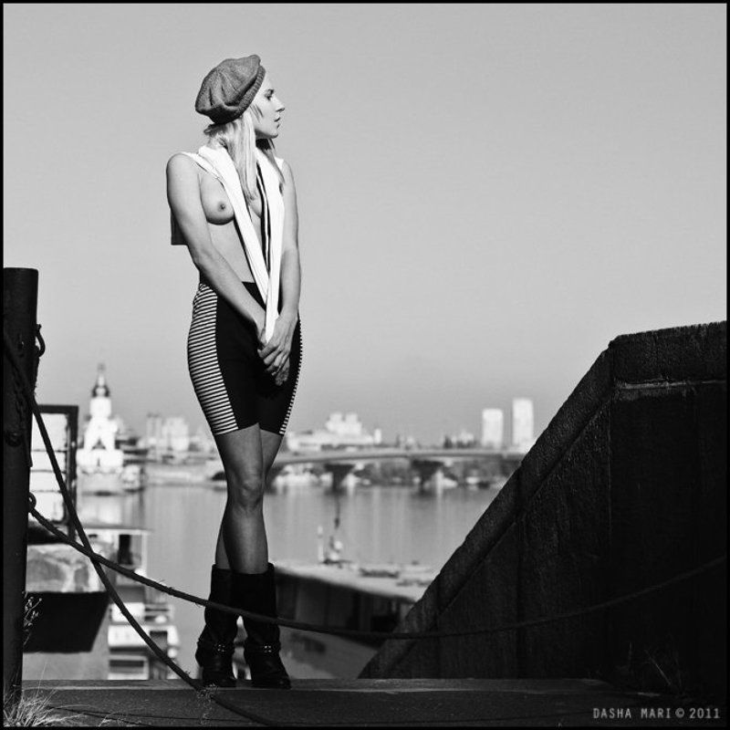 art photo, art nu, nude, erotic, woman, sensuality, bw, portrait, glamour, портрет, ню Sea songphoto preview