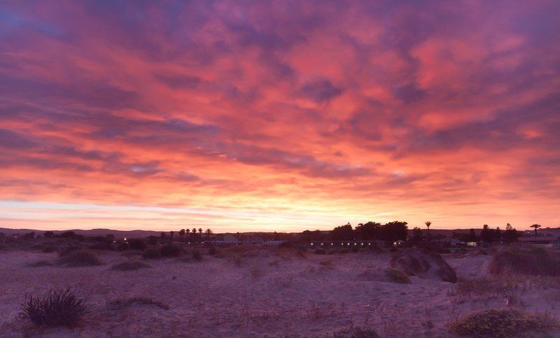 Dawn on a wild beach Hof DORphoto preview