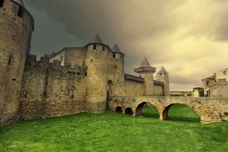 carcassonne, Family garden, France, La Cite de Carcassonne, Vint26, Zaporozhenko vitaly & julia La Cite de Carcassonnephoto preview