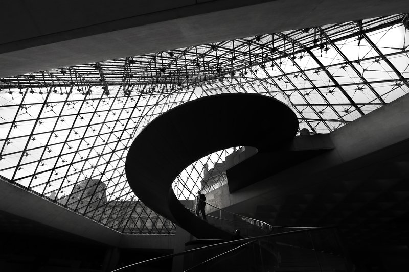 museum, pyramid, louvre, paris, luis lobo henriques, architecture Secret codephoto preview