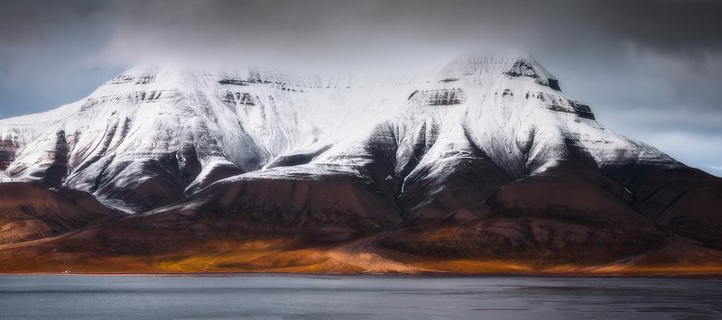 svalbard, spitsbergen, northnorway, islands, polar, arctic, summer, panorama Dragons made of oxygenphoto preview