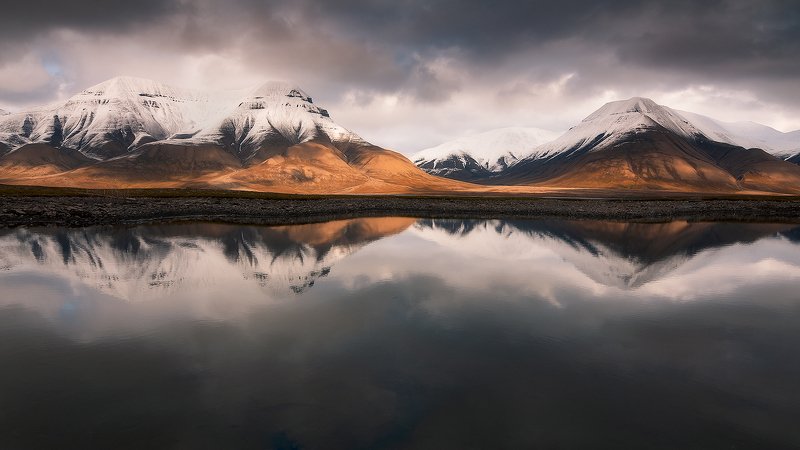 svalbard, spitsbergen, northnorway, islands, arctic, summer, reflection Serene Arcticphoto preview