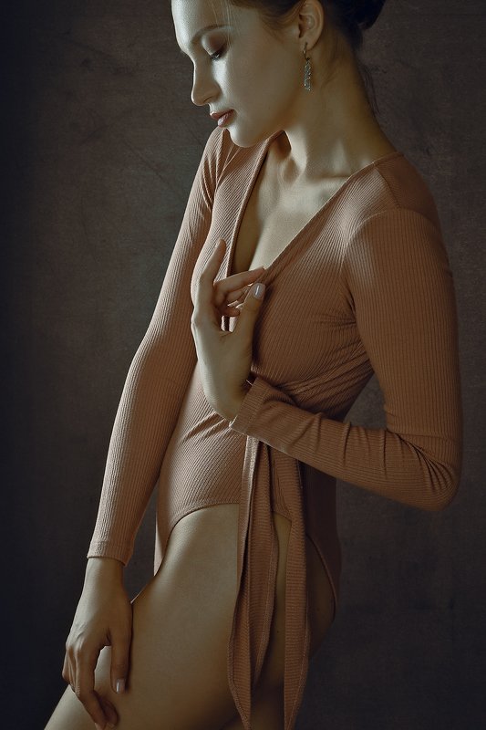 female, art, portrait, photo, expression, naked, dramatic, lingerie, desire, woman, young, adult, face, body, beauty Lingeriephoto preview